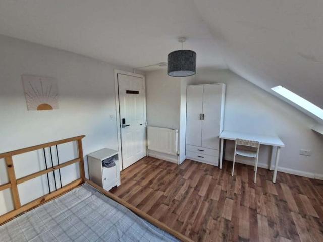 Room for rent in Greater London