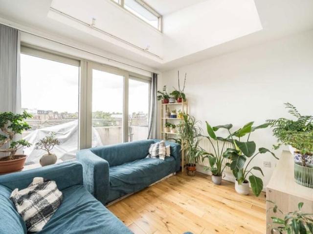 Room for rent in Stockwell, Greater London