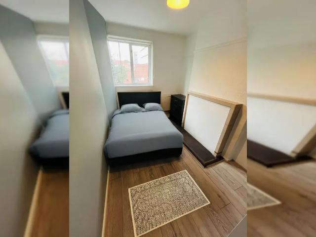 Flat for rent in Kensal Town, Greater London