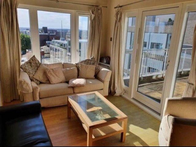 Room for rent in Park Central, Birmingham