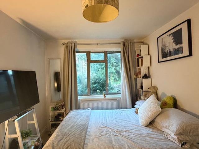Room for rent in Camberwell, Greater London