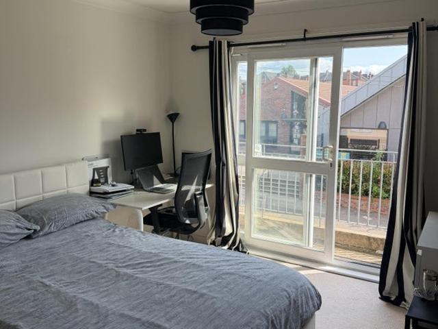 Room for rent in Strathbungo, Scotland