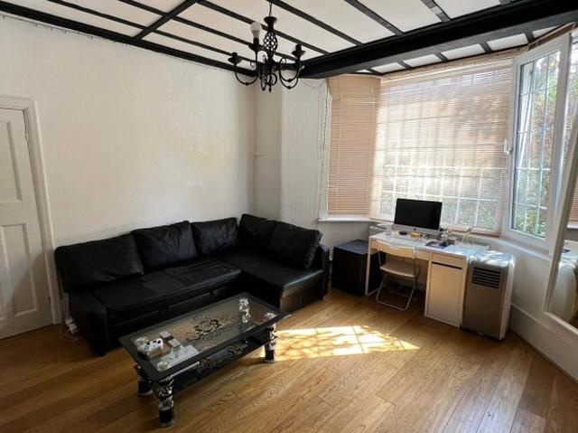 Room for rent in London Borough of Barnet, Greater London