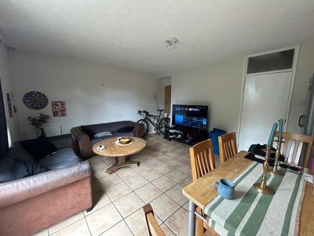 Room for rent in London Borough of Tower Hamlets, Greater London