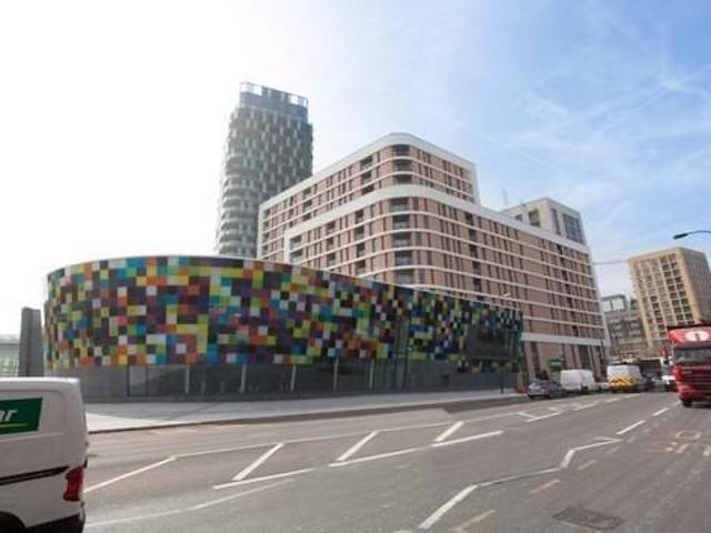 Room for rent in London Borough of Lewisham, Ladywell