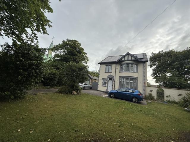 Room for rent in Grange Park, Blackpool