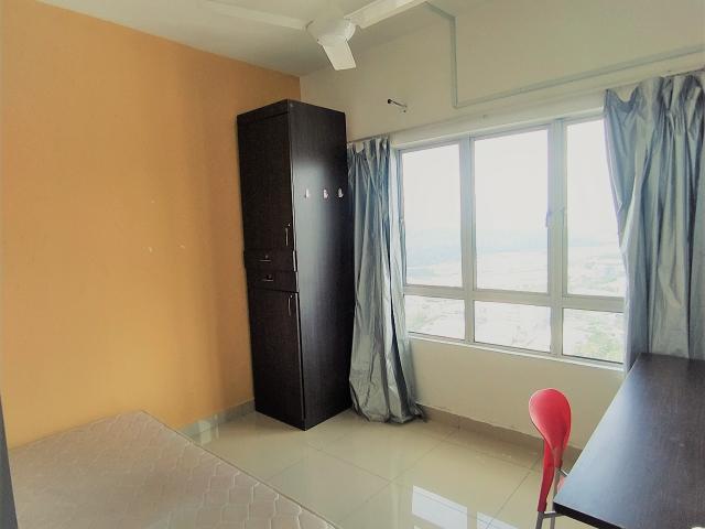 Room for rent in Petaling, Damansara Damai