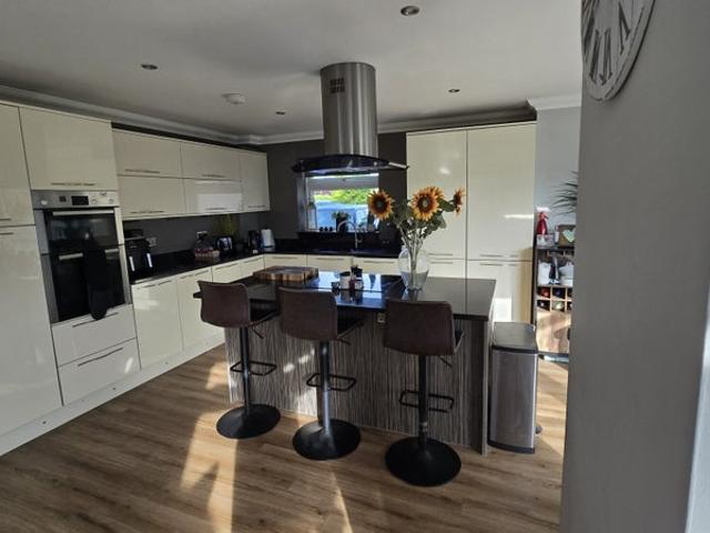 Room for rent in Holdenhurst, Bournemouth