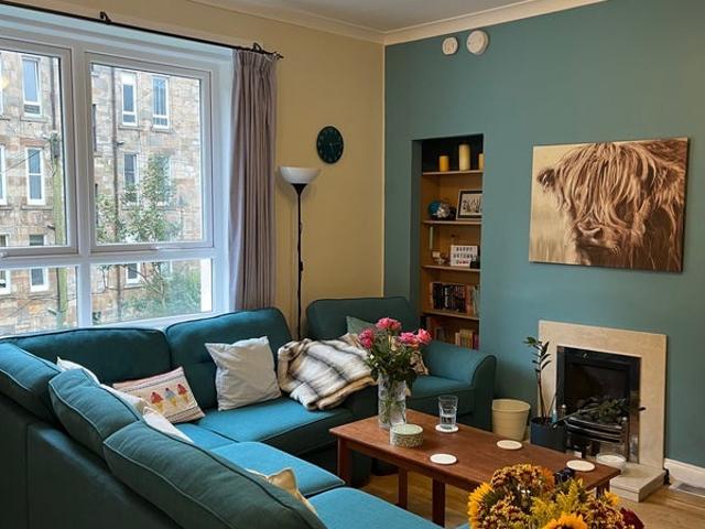 Room for rent in The Drives, Glasgow
