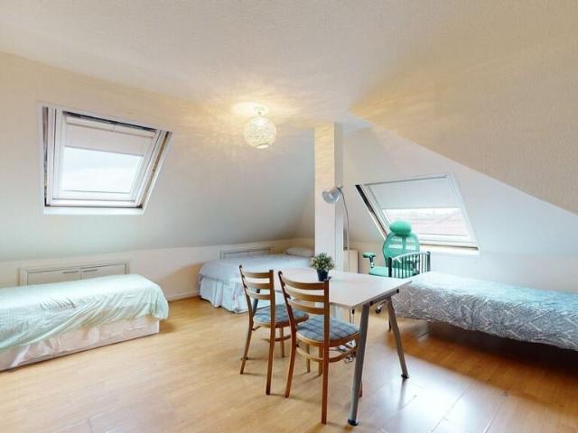 Room for rent in Dollis Hill, Greater London
