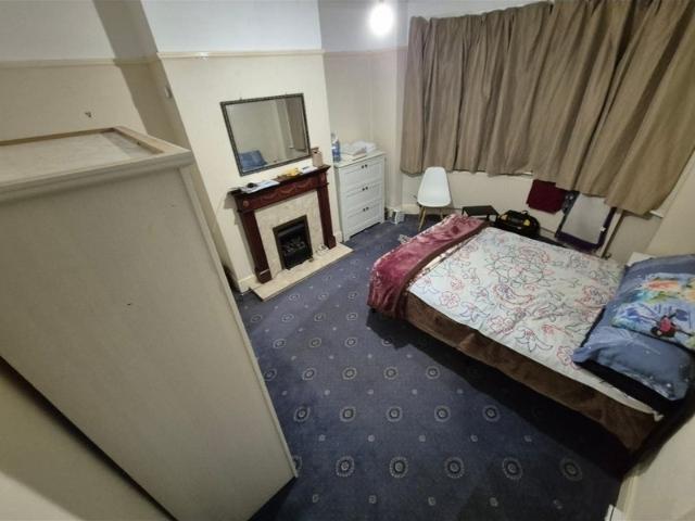 Room for rent in Lee Chapel, Essex