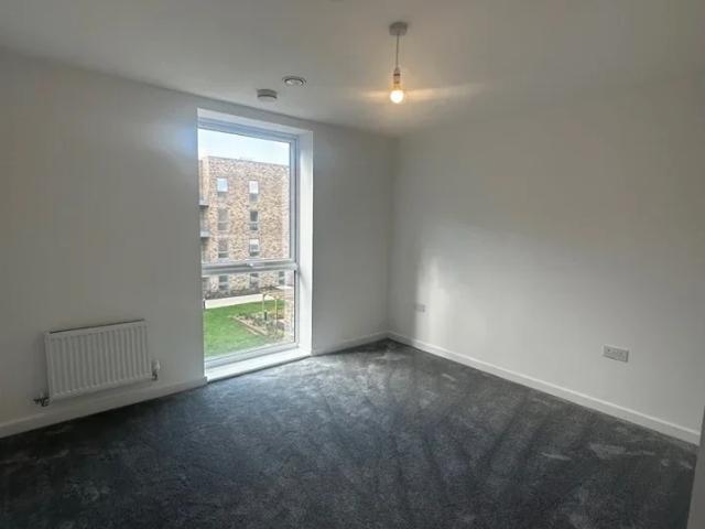 Room for rent in Worcester Park Estate, Monks Orchard
