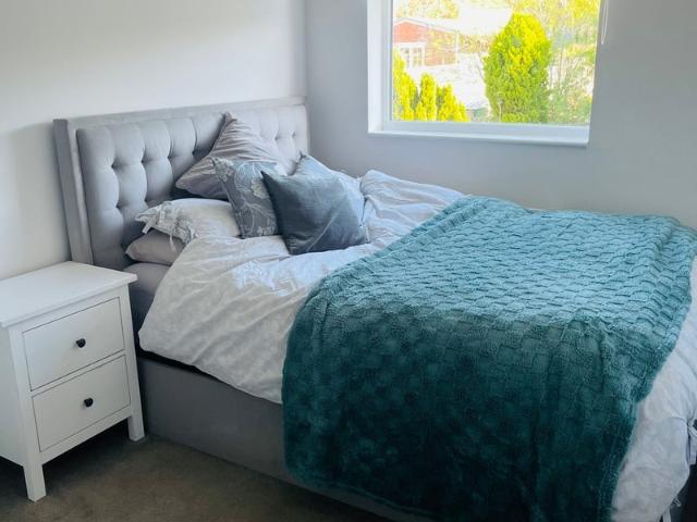 Room for rent in Coal Aston, North East Derbyshire