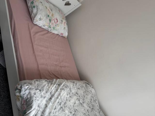 Room for rent in Moorside, Salford