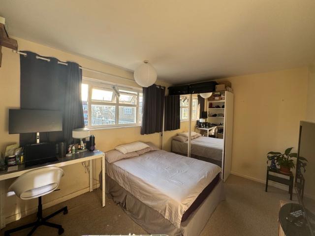 Room for rent in Haggerston, Greater London
