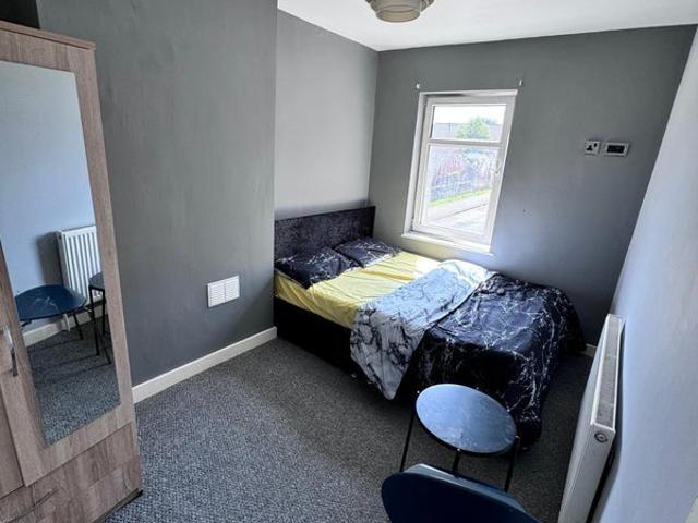Room for rent in Bull Farm, Potters Corner