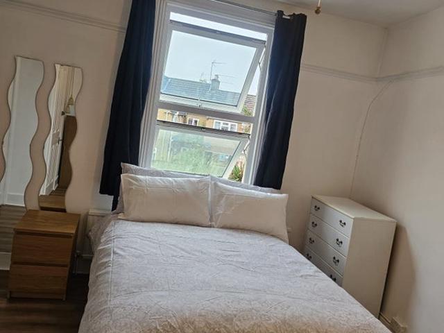 Room for rent in Clewer Village, Windsor