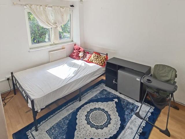 Room for rent in Patmore Estate, Nine Elms