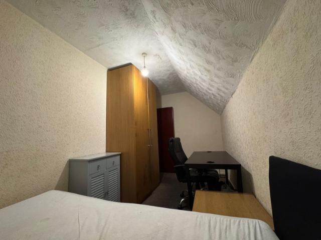 Room for rent in Georgia, Greater Manchester