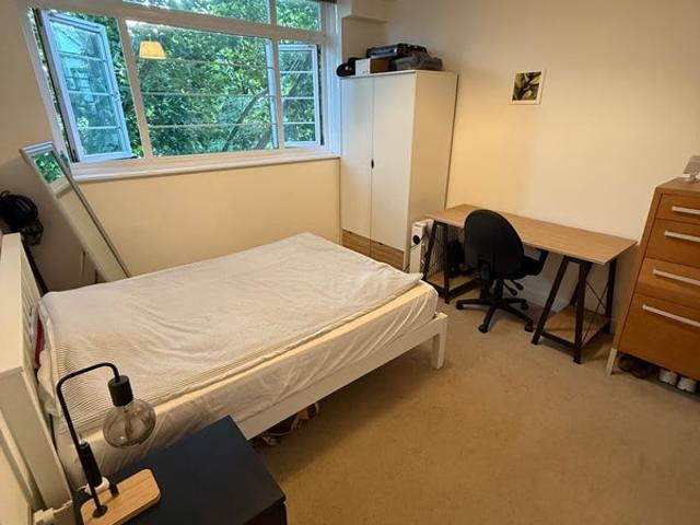 Room for rent in Camberwell, Greater London