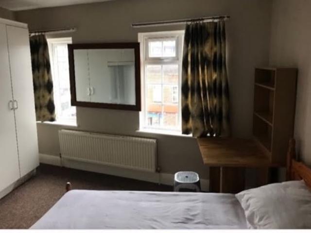 Room for rent in London Borough of Enfield, Greater London