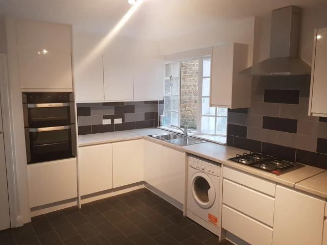 Room for rent in Southgate, Greater London