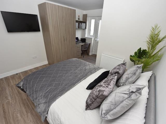 Room for rent in Roby Mill, Lancashire