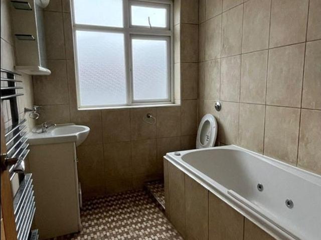 Room for rent in Dudden Hill, Greater London