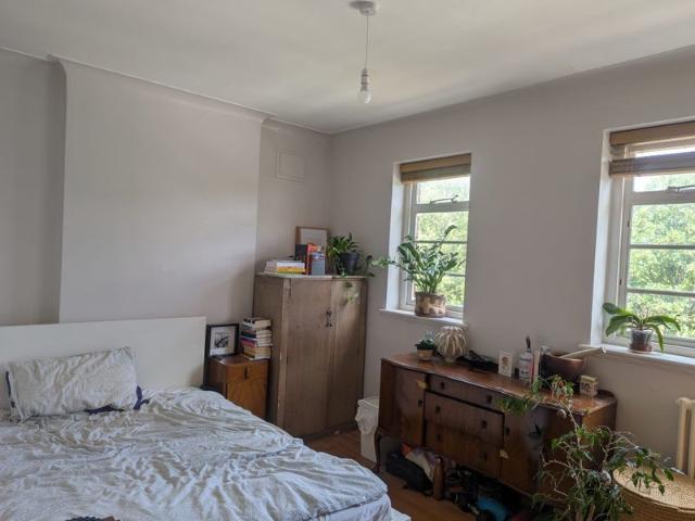 Room for rent in Herne Hill, Greater London