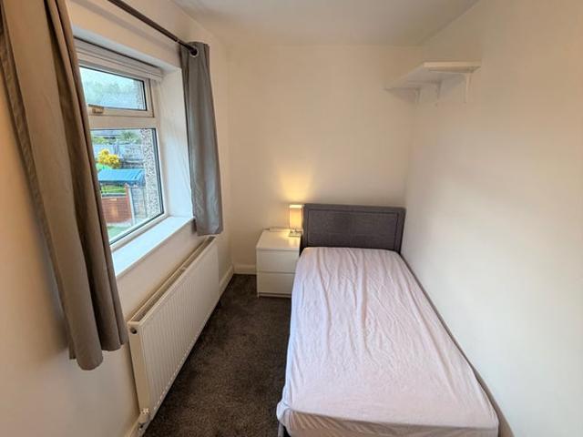Room for rent in New Bold, St Helens