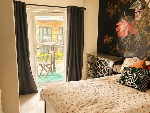 Room for rent in Clapham, Greater London