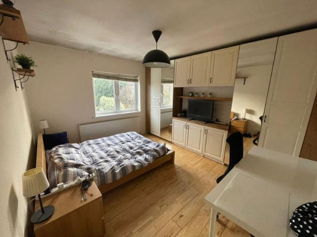 Room for rent in London Borough of Ealing, Hanwell