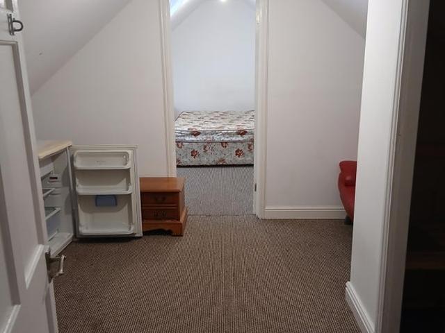 Room for rent in Old St. Mellons, Cardiff