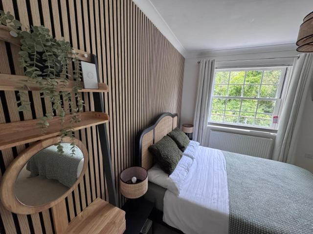 Room for rent in Purewell, Christchurch