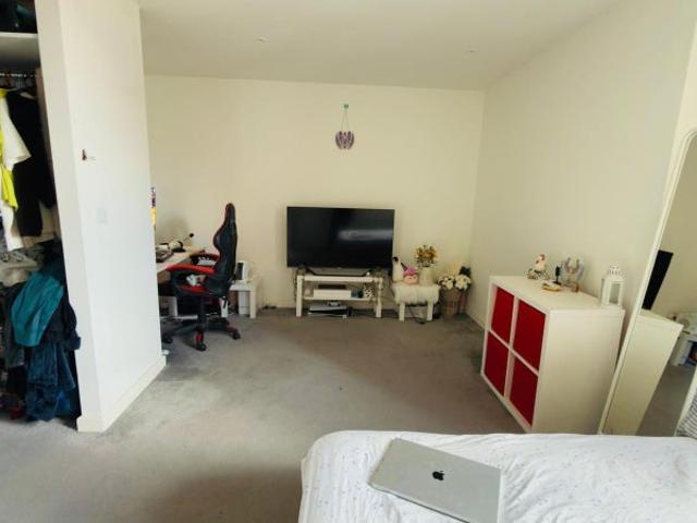Room for rent in Tiger Bay, Falcon Lodge