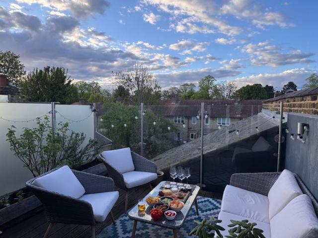 Room for rent in Shepherd's Bush, Greater London