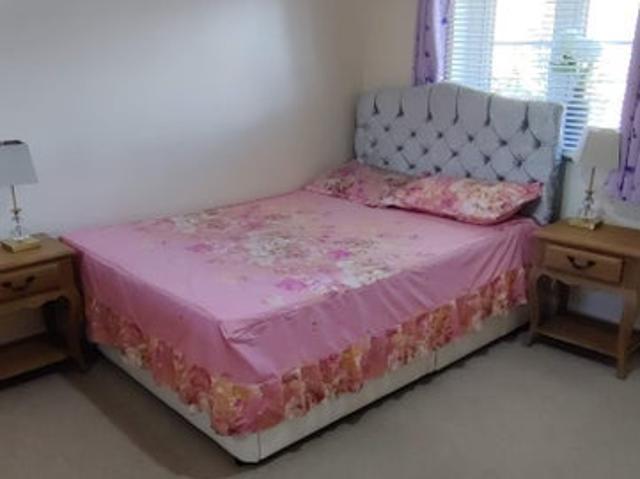 Room for rent in Burdiehouse, Scotland