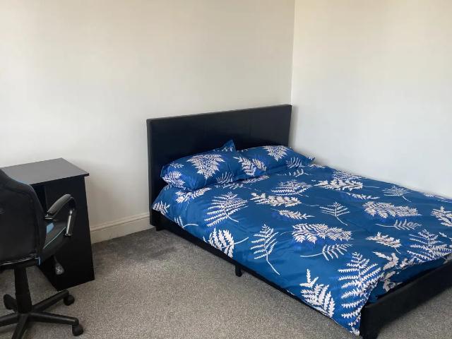 Room for rent in Maryland, Greater London