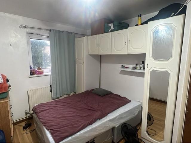 Room for rent in Maryland, Greater London