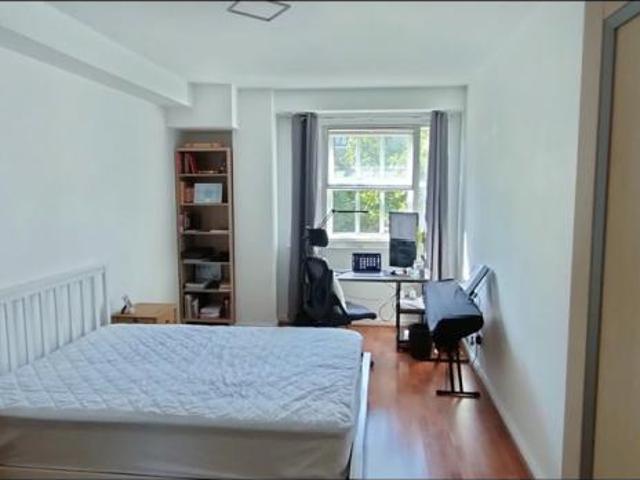 Room for rent in Tower Liberty, Wapping