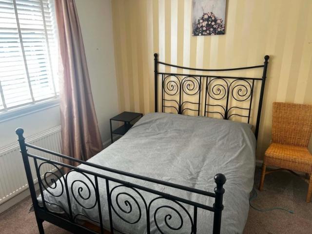 Room for rent in Drylaw, Scotland