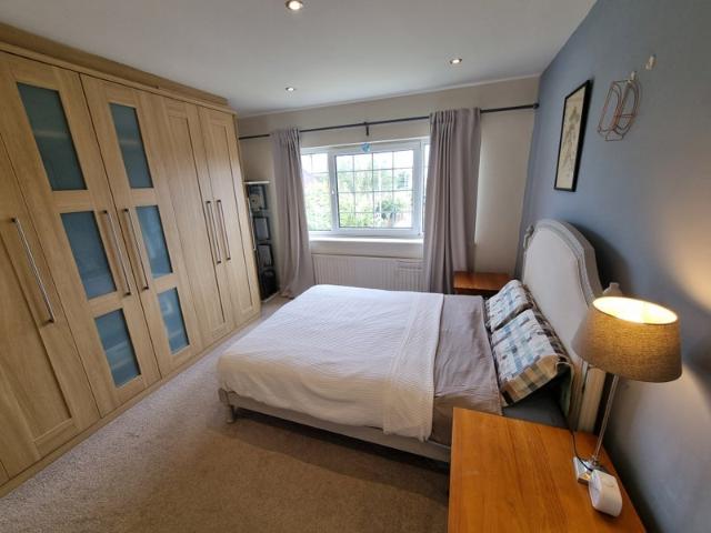 Room for rent in Oulton, West Yorkshire