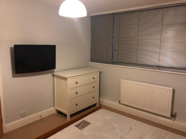 Room for rent in Oval, Greater London