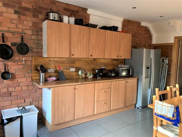 Room for rent in Haddon, East Midlands