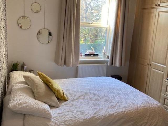 Room for rent in London Borough of Ealing, Hanwell