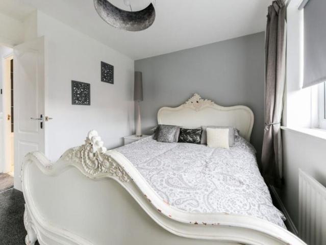 Room for rent in Killingworth