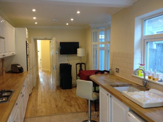 Room for rent in London Borough of Croydon, Greater London