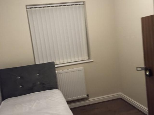 Room for rent in Quarry Bank, West Midlands