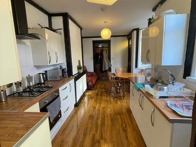 Room for rent in Maryland, Greater London