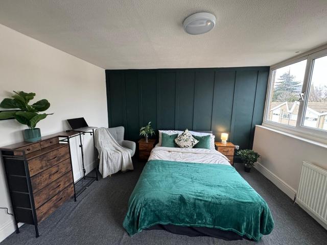 Room for rent in London Borough of Bromley, Greater London